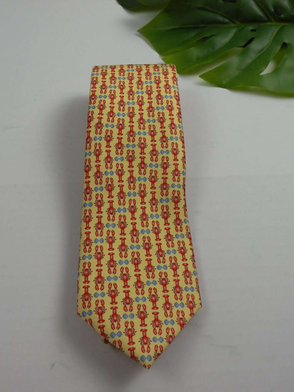 NWOT Peter Blair 100% silk Crawfish Lobster Shell Tie USA